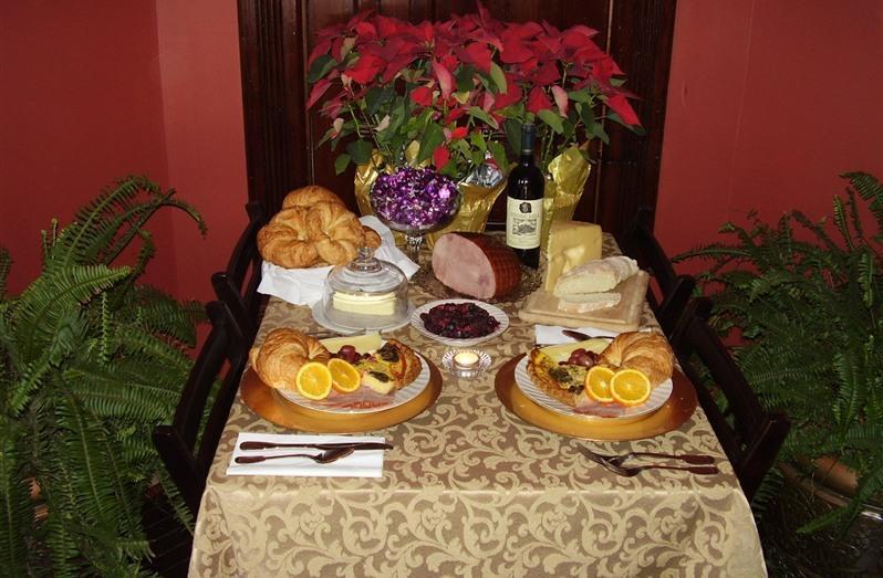 Bed and Breakfast Whiskey Mansion Сент-Джозеф Ресторан фото