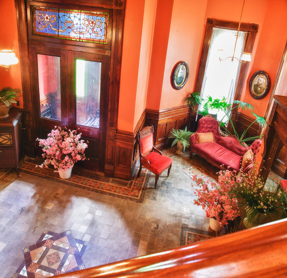 Bed and Breakfast Whiskey Mansion Сент-Джозеф Экстерьер фото