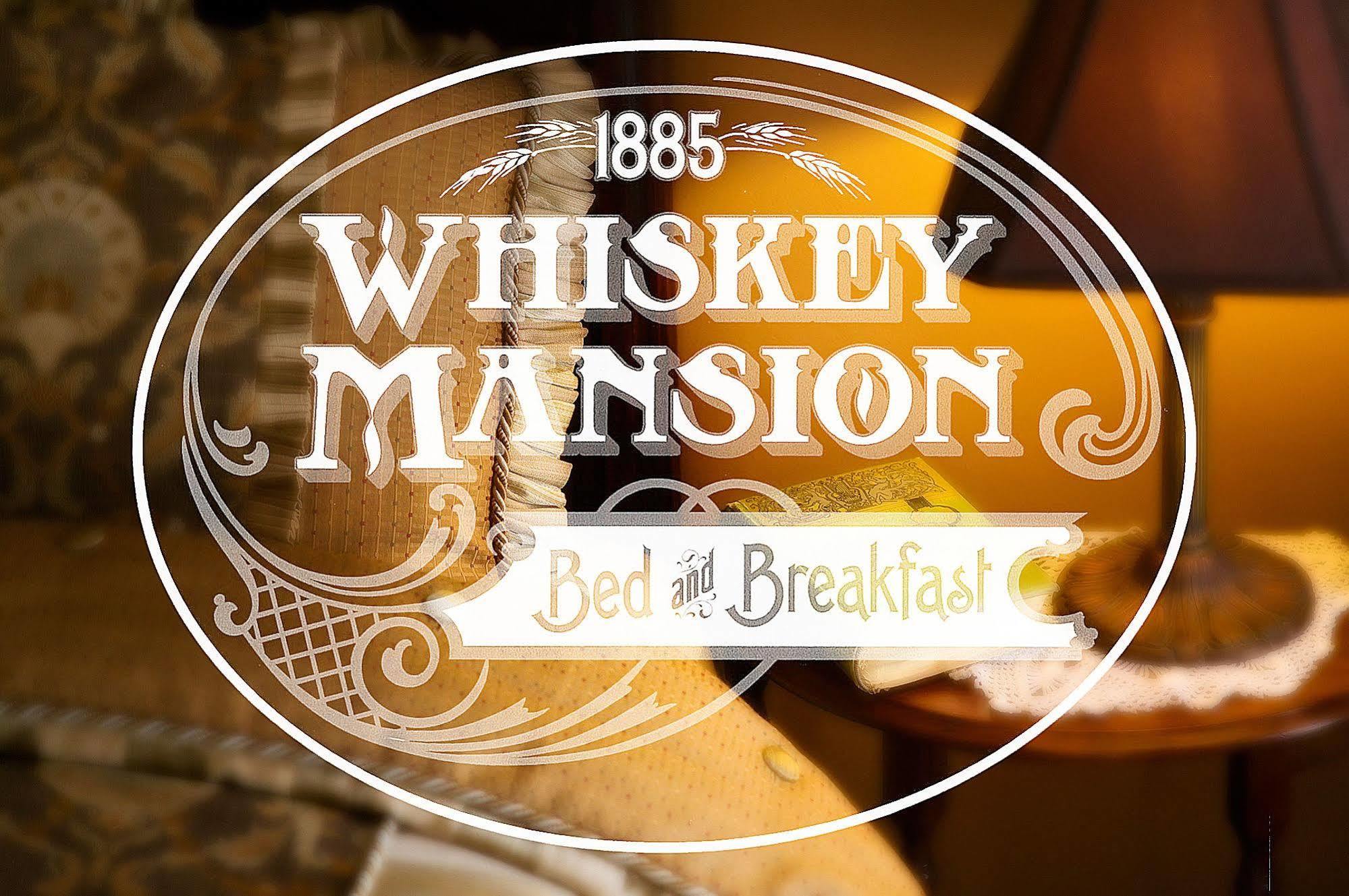 Bed and Breakfast Whiskey Mansion Сент-Джозеф Экстерьер фото